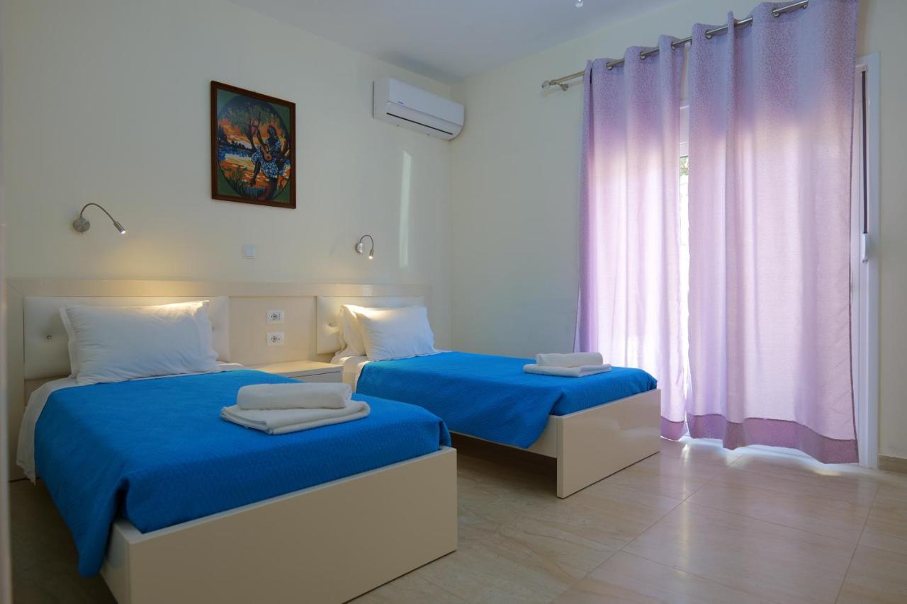 Sunny Holiday Sarande Exterior photo