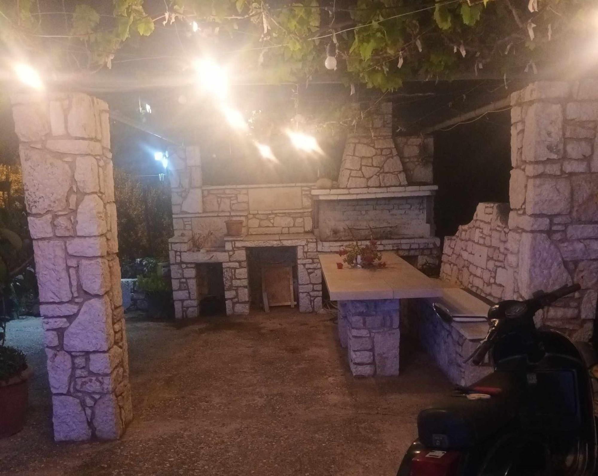 Sunny Holiday Sarande Exterior photo